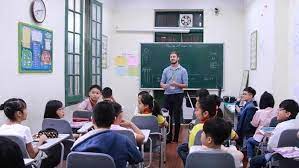 Một số trường học được phép khai dạy tiếng Anh theo hình thức xã hội hóa